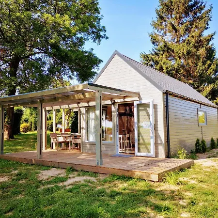 Zielone Kusin, Jednorodzinne בית נופש *