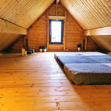 Zielone Kusin, Jednorodzinne * Karnice