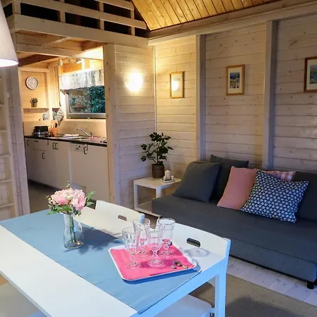 Zielone Kusin, Jednorodzinne בית נופש *