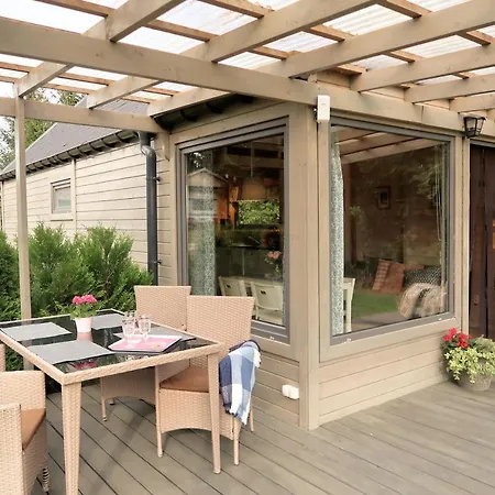 Zielone Kusin, Jednorodzinne *